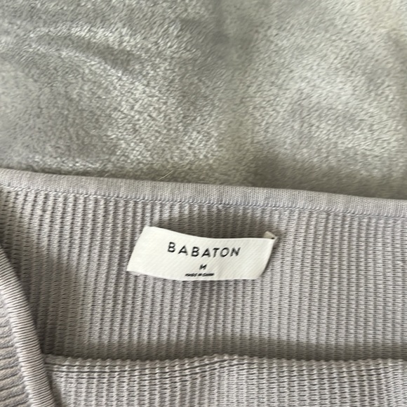 Aritizia babaton sculpt cropped tube top - Picture 2 of 2